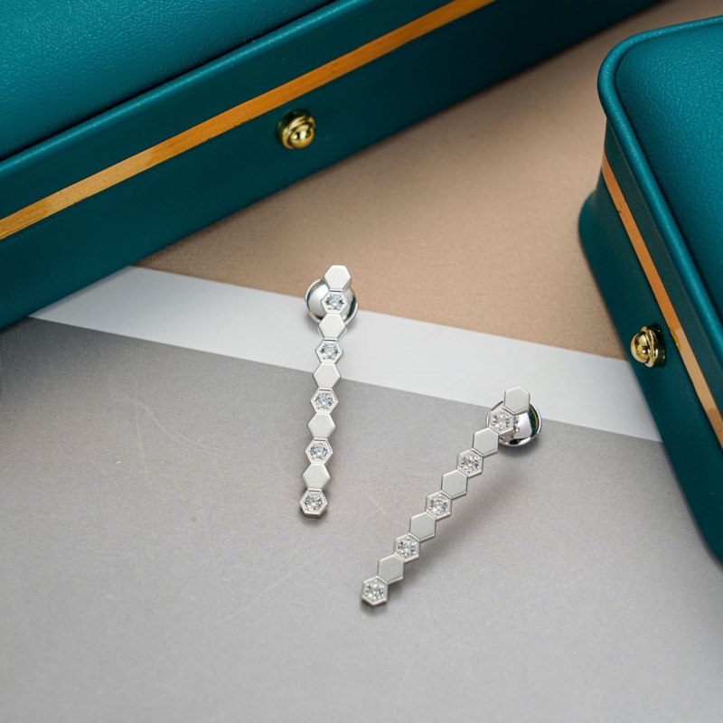 CHAUMET